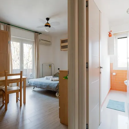 Martesana Cozy - W/ Balcony Lejlighed